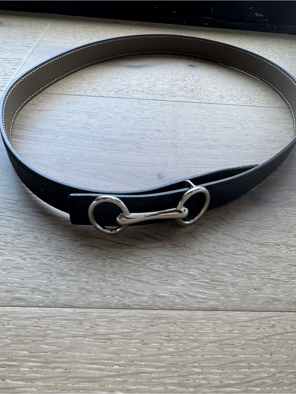 Women’s Hermes Reversible Leather Belt with Silver Buckle Noir / Etoupe